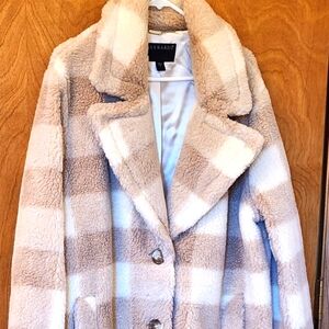 Bernardo Women's Tan and Cream Plaid Jacket